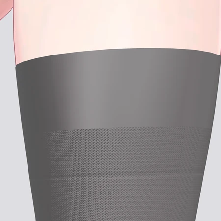 はき口の下にランガードのあるサイハイ